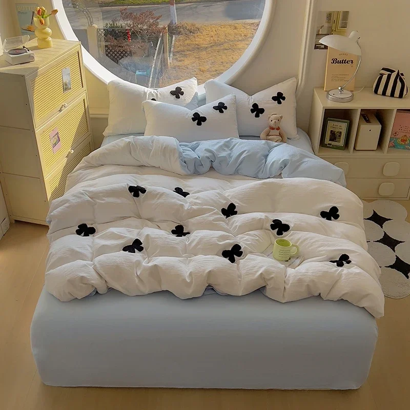 

4pcs Duvet cover set (1*Duvet Cover + 2*Pillowcase, sheet), Butterfly knot yarn embroidery Bedding Set, Soft Comfortable