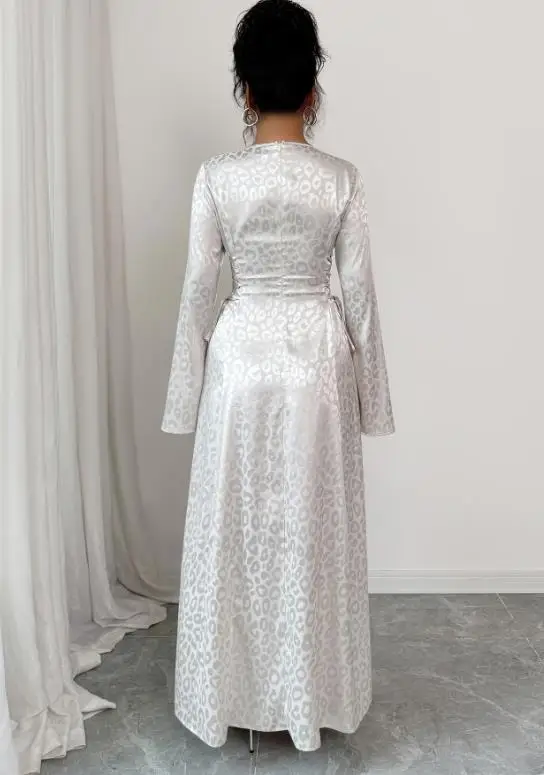 

Autumn 2025 New Round Neck Leopard Print Waist Cinching Dress for Women, Elegant Slim Fit Trumpet Sleeve Evening Gown Dress