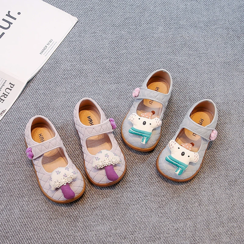 Girls Casual Flat Shoes Cute Toys Sweet Flowers Kids Princess Shoes Soft Bottom 2025 Autumn New Children Fashion Shoes Versatile
