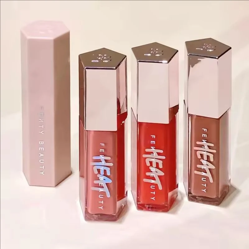 2026 Vendita calda Fenty Beauty Nuovo modello Contour Stick Lucidalabbra multicolore impermeabile a lunga durata è facile da applicare Idratare