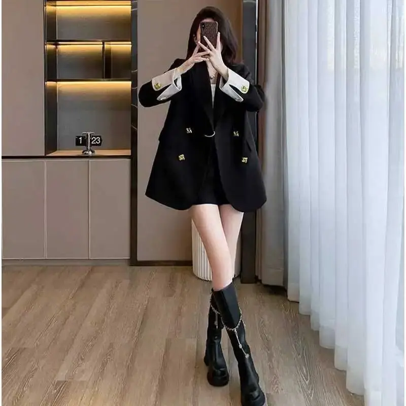 女性服春秋ファッションシンプルボタン無地テーラードカラー女性オールマッチ気質カーディガンコートトップ