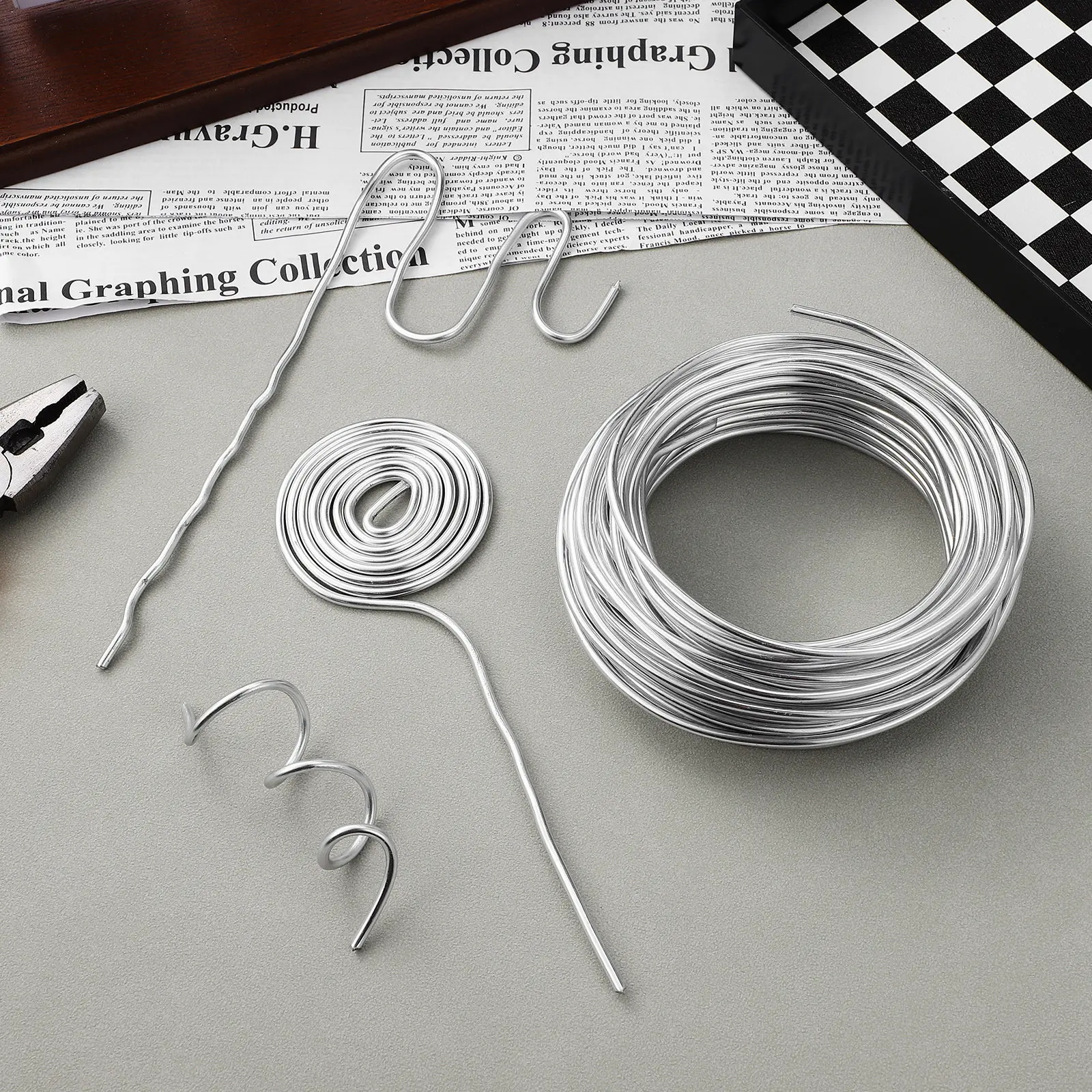 

1 рулон гибкой алюминиевой проволоки для скульптуры, 3 мм, 15 м, гибкая металлическая проволока для декора венков, поделок и DIY-проектов