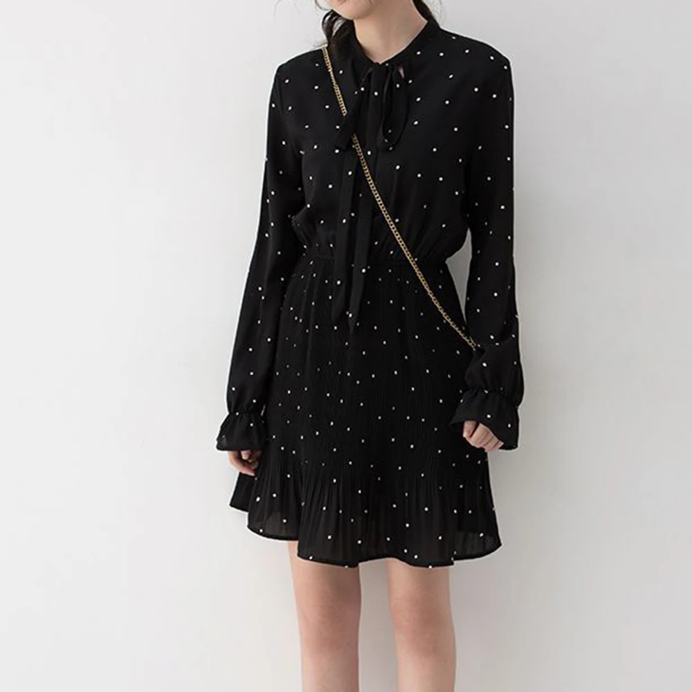 

Long Sleeve Waist Skirt Short Skinny Black Polka Dots Foreign Style 2026 Spring and Autumn New Dress Small Man