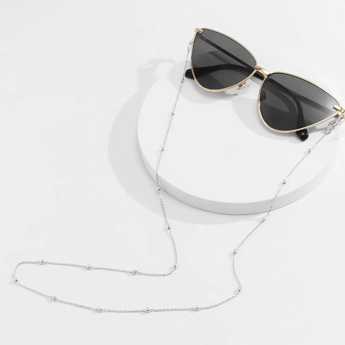 Catena per occhiali in metallo alla moda transfrontaliera europea e americana, tracolla per evitare che cadono gli occhiali, catena per maschera, cinturino per maschera, cinturino per occhiali
