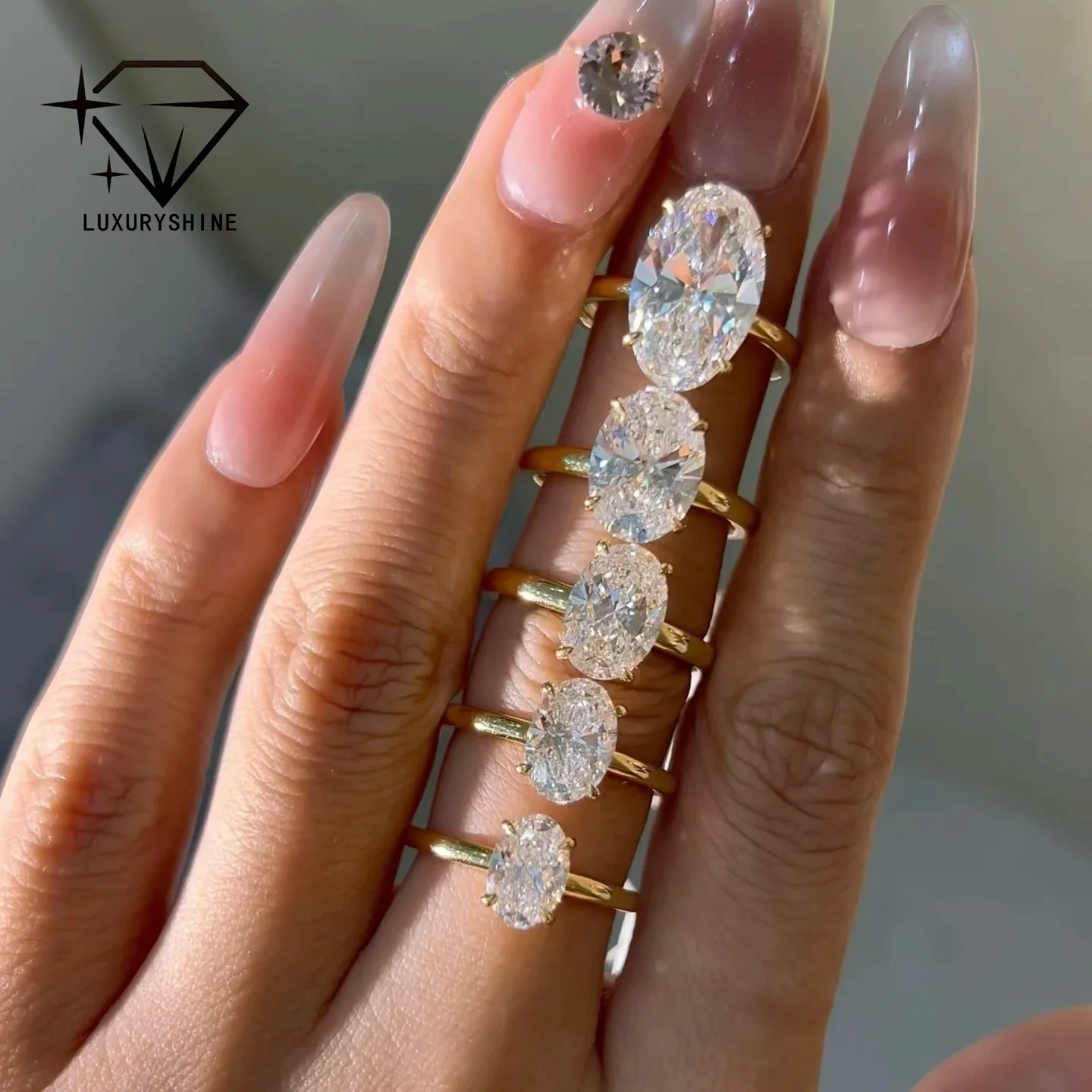 

Luxuryshine Oval Cut VVS2/VS1 Lab Grown Diamond 1-5CT Solitaire Ring 18K solid Gold custom Jewelry With IGI Certificate