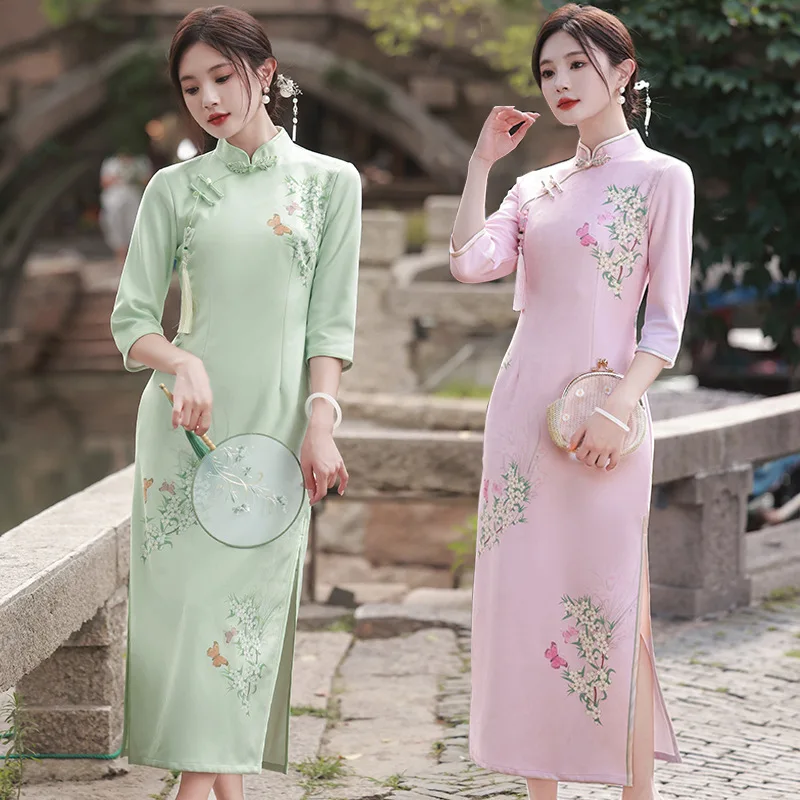 

2023 Suede Long Cheongsam Women Elegant Slim Dress Plus Size Chinese Style Long Sleeve Retro Qipao S To 3XL Pink Green