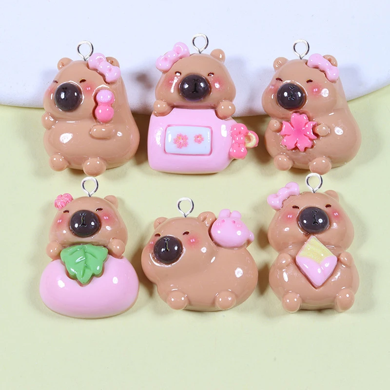 10pcs 귀여운 작은 인형 핑크 Capybara 매력 수지 수제 동물 펜던트 플랫 백 키 체인 DIY 쥬얼리 결과 C1571 만들기