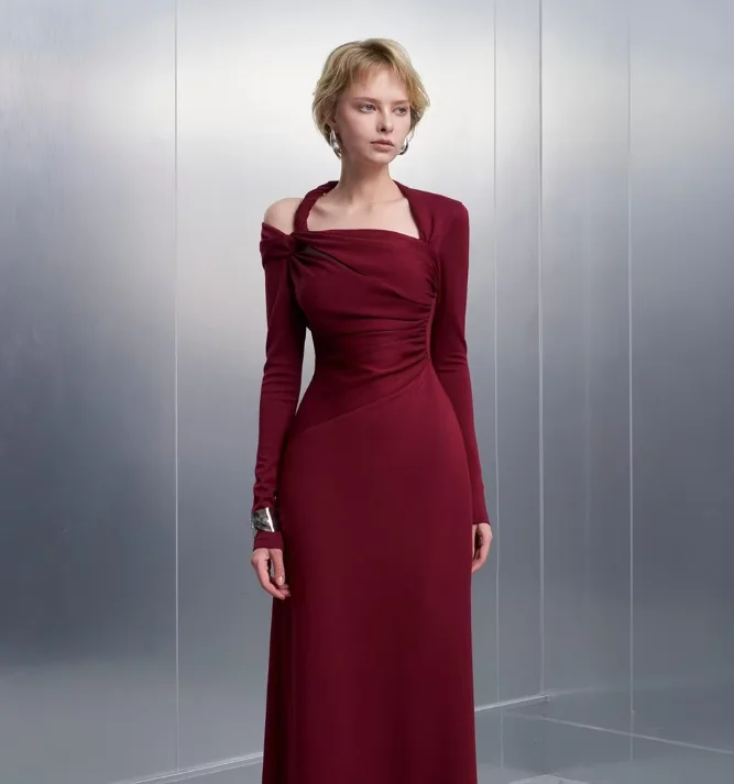 Customized High Quality Halter Evening Dress Classic Jersey Cocktail Dress Modern Long Sleeves Special Occasion Gowns 2027