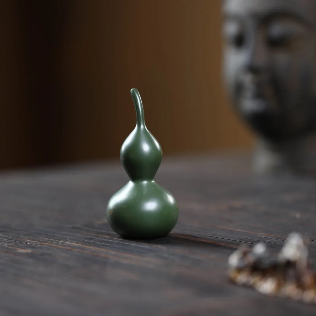 Yixing Purple Clay Gourd Pet Ornament, Exquisite Collectible, Creative Handmade Tea Accessory, Brings Wealth And Fortune