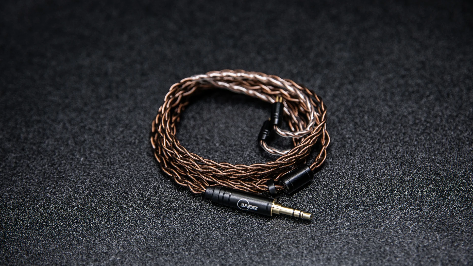 ZiiGaat Z-01 IEM-Kabel, 4-adrig, aus Einkristall-Kupferdraht mit hochwertigem, abnehmbarem 0,78-mm-2-Pin-Anschluss – Detail 4