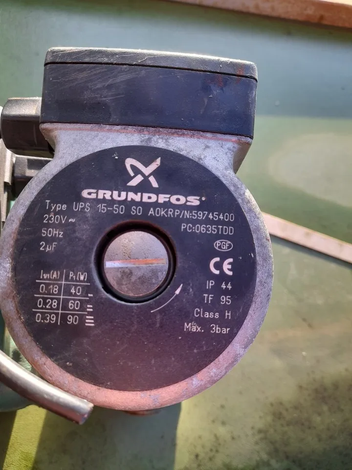 

Ups 15-50 So Aokrp/n:59745400 Котлерный насос Совершенно новый оригинальный точечный Plc