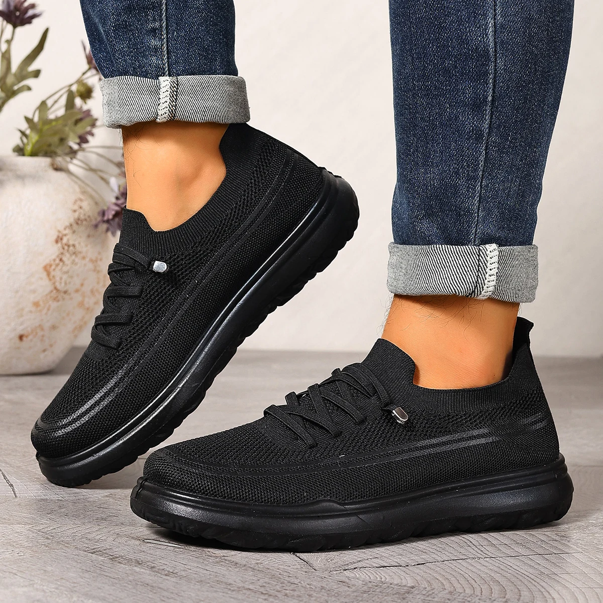 

2025 summer new men's slip-on casual shoes wear-resistant sole comfortable and breathable for outdoor use free shipping men's