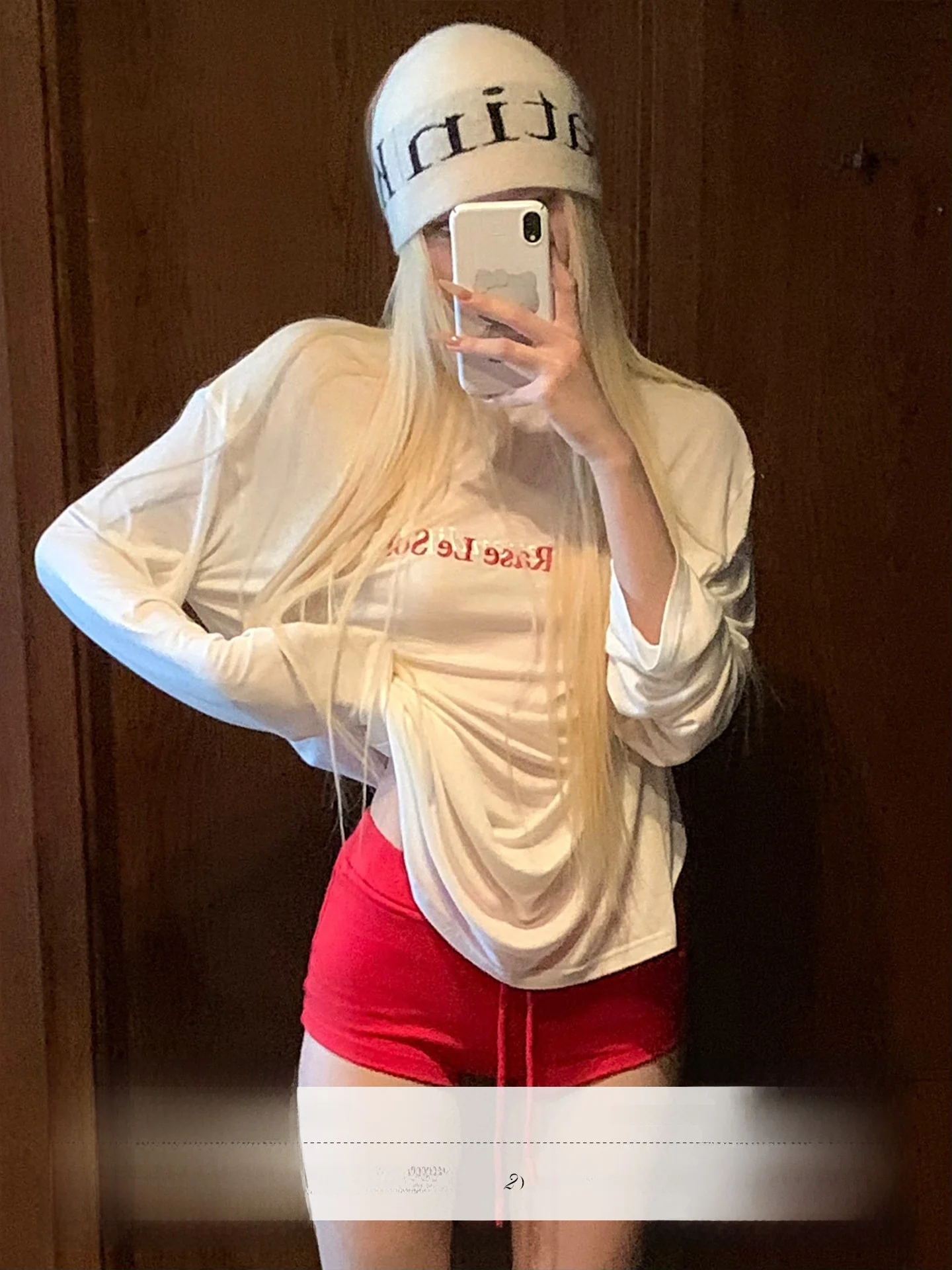 

TwinBond Color Block Letter Embroidery Long Sleeve Loose Base Layer Shirt Casual Style Rase Le Sol Women's T-shirt