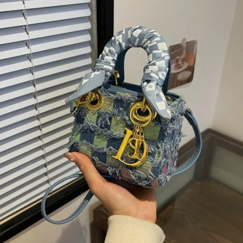 

Exquisite Female Bag Minimalist Printing Design Crossbody Versatile Work Travel Companion Portable For Daily Use Hot Sale