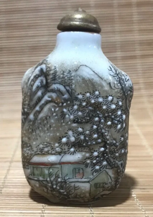 

Exquisite Porcelain handwork carve painting Snowy Landscape Snuff Perfume Bottle