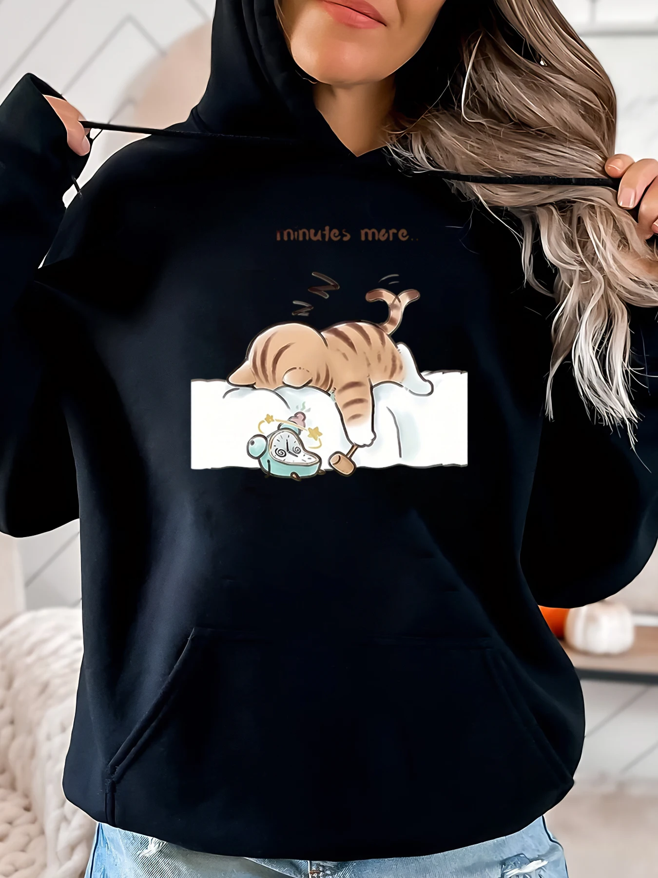 

Толстовка с капюшоном с принтом «Кошка спит на подушке минуты больше» осень-зима женская повседневная одежда черного цвета больших размеров