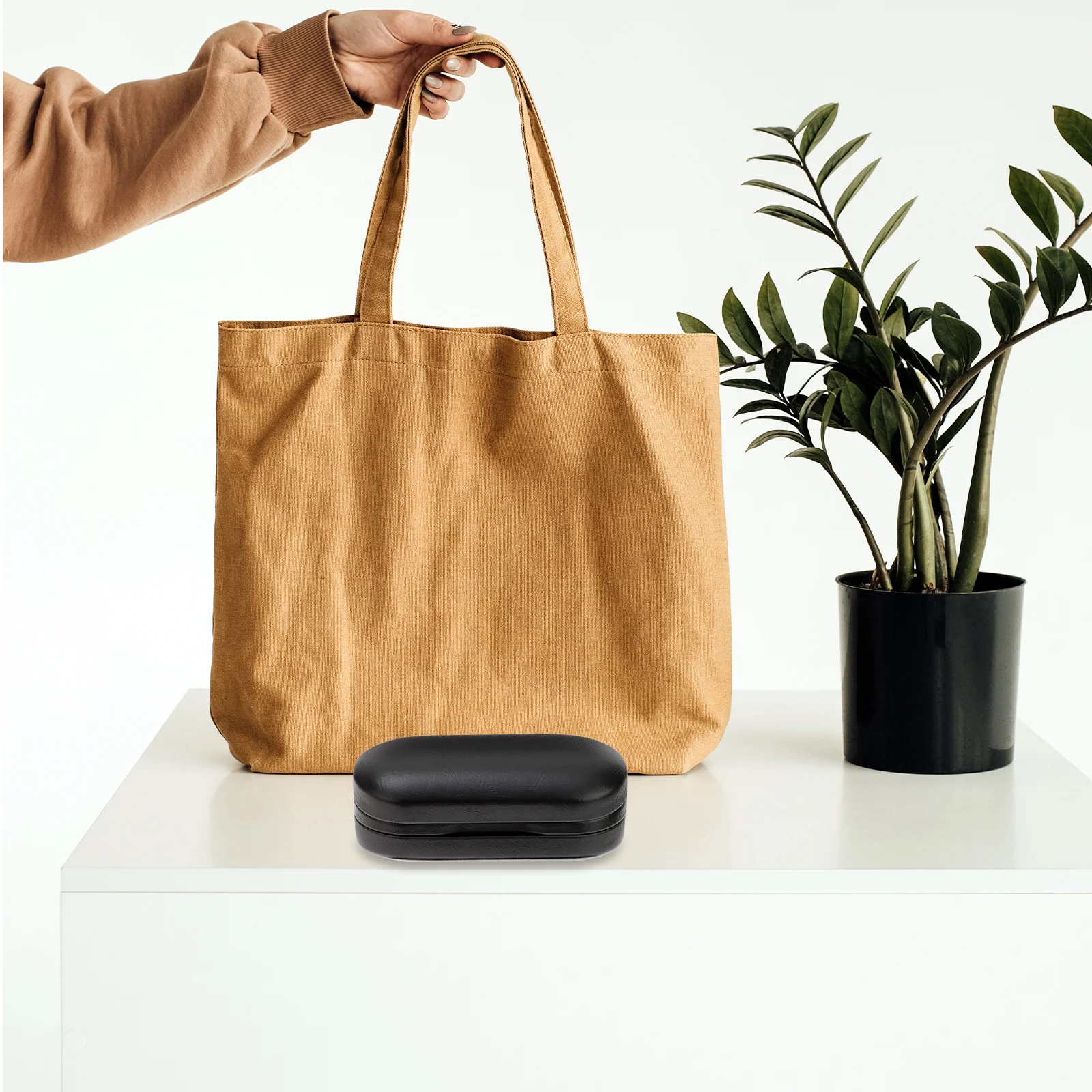 

Double Glasses Case PU Black Portable Dual Eyeglass Holder Travel Sunglasses Organizer Hard Shell Box Glasses Organizer