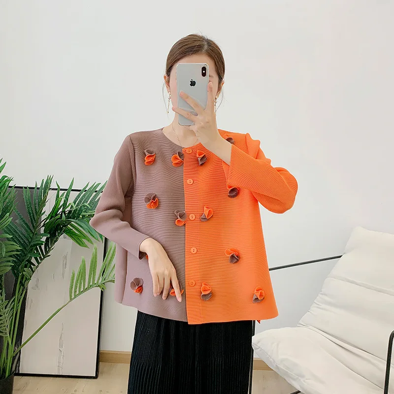 จีบ Single-breasted สามมิติดอกไม้เสื้อแจ็คเก็ตสั้นผู้หญิง 2025 ฤดูร้อนใหม่แฟชั่นอเนกประสงค์เสื้อสเวตเตอร์ถักเสื้อยืด