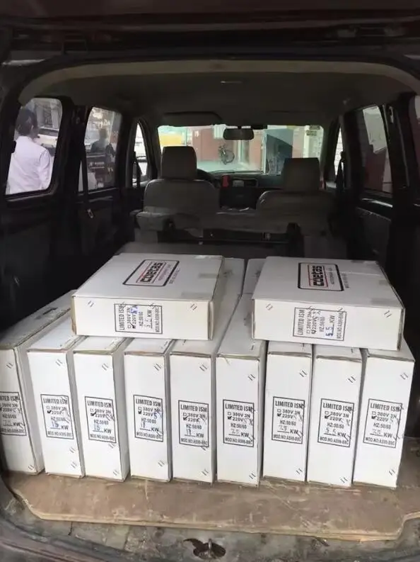 고효율 24KW 수영장용 전기 온수기 휴대용 온수 시스템