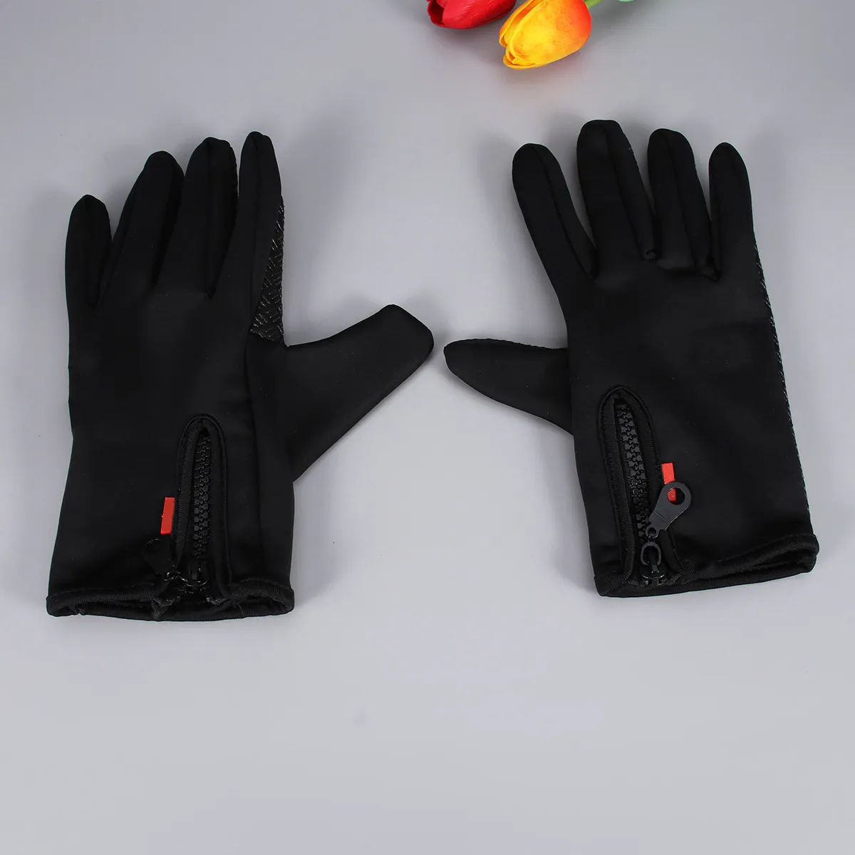 

Winter Warm Fleece Lined Screen Wrist Gloves Medium Men Women Windproof Full Finger Outdoor Running Skiing Gloves