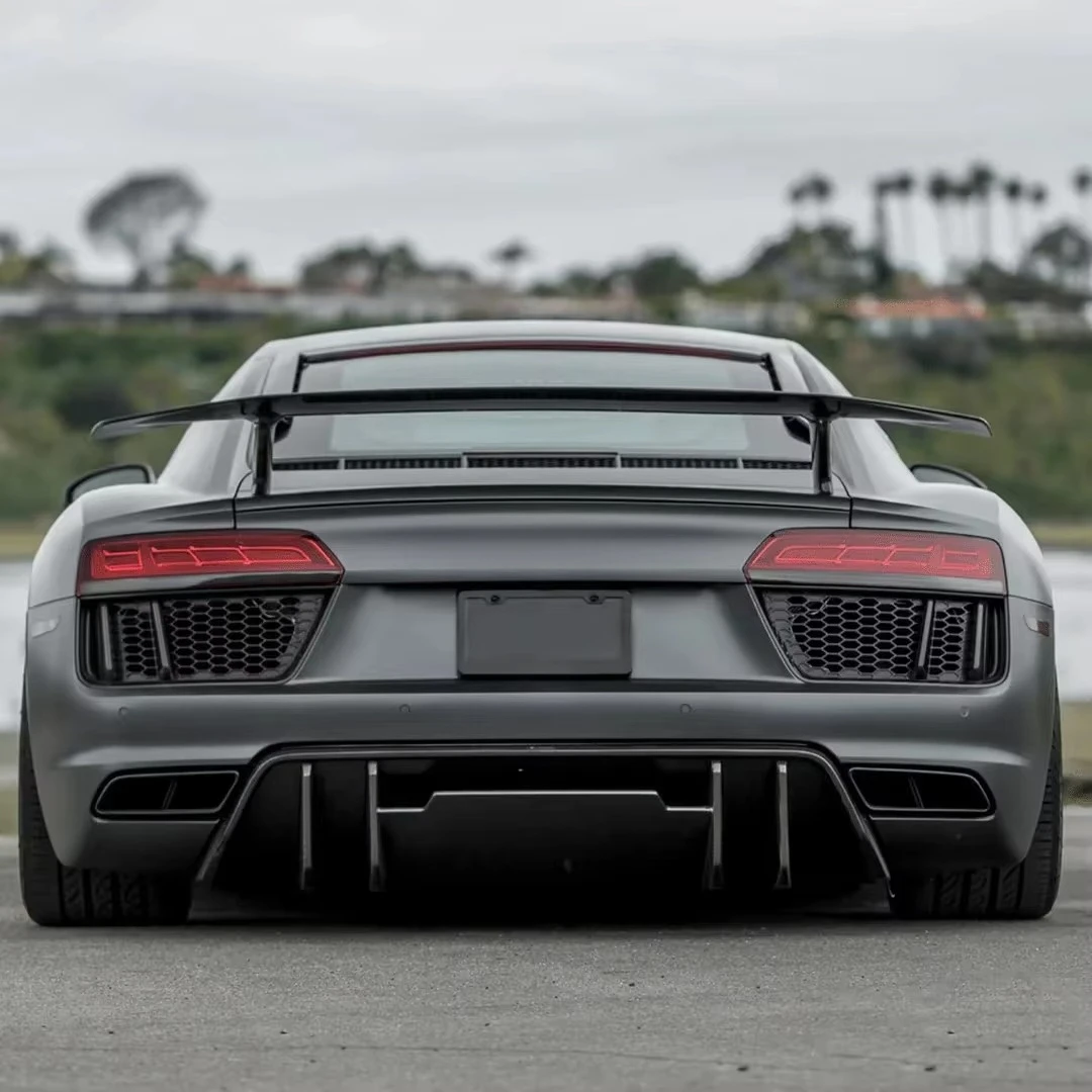 

R8 Full Dry Carbon Fiber Rear Spoiler Rear Wing 3k Twill Gloss