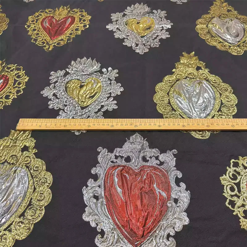 

The Sacred Heart Polyester Brocade Yarn-dyed Metallic Gold Thread Fabric For Woman's Autumn A-Line Dress Coat Sewing Material