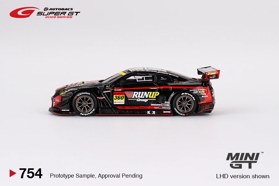 1:64 Z GT500 GT-R NISMO GT3 Microalloy die-cast simulation model,adult decoration,boy toy,children\'s holiday gift
