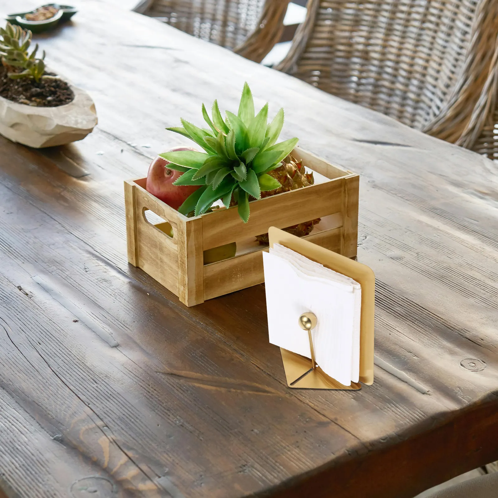 Stainless Steel Napkin Holder Vertical Design Space Saving Easy Clean Secure Clip for Dining Room Bathroom Hotel Restaurant