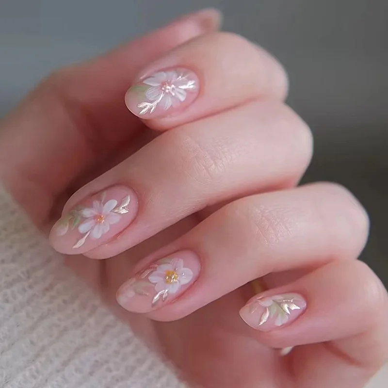 Nude Color Fake Nails White Flower Printed Short Square Press on Nails Cat's Eyes False Nails Tips for Women Summer DIY Manicure