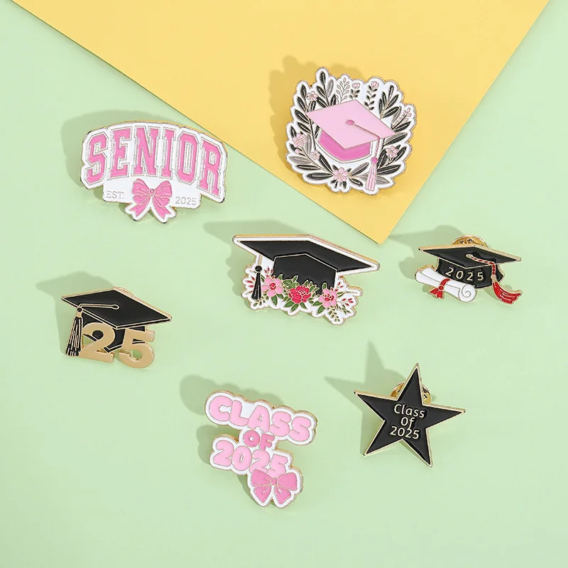 

New Doctoral CapGraduation Season Metal Badge Clothing Evening Dress Accessories Brooch Collar Pin and Medal Are All Versatile