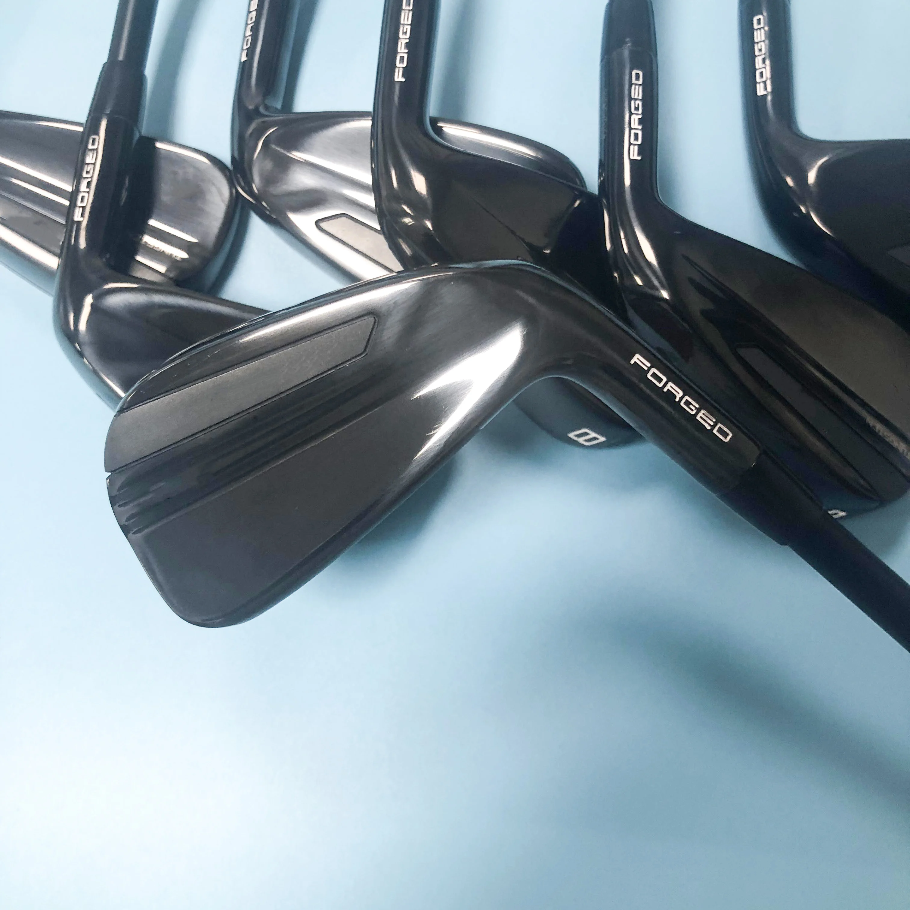 

Iron Set Golf Club 790 456789P 2th black Iron Set With Steel/Graphite Shaft With Head Covers 7pcs Iron Golf
