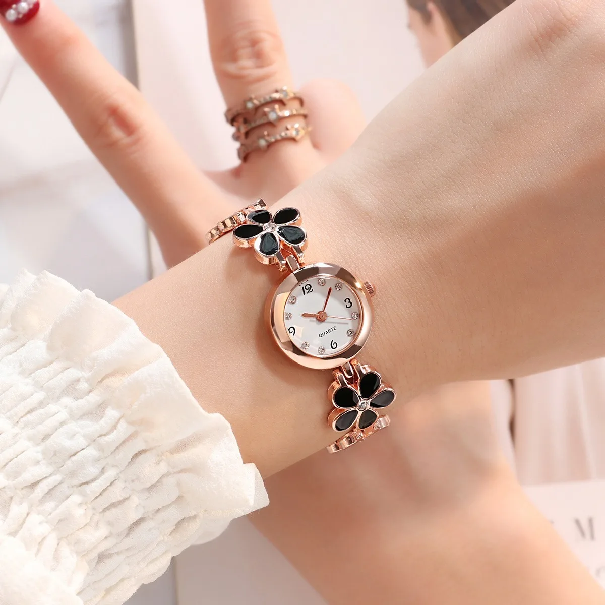 Fashion small watch for women 2024 luxury rhinestone flower bracelet stainless steel strap dress female clock relogio feminino