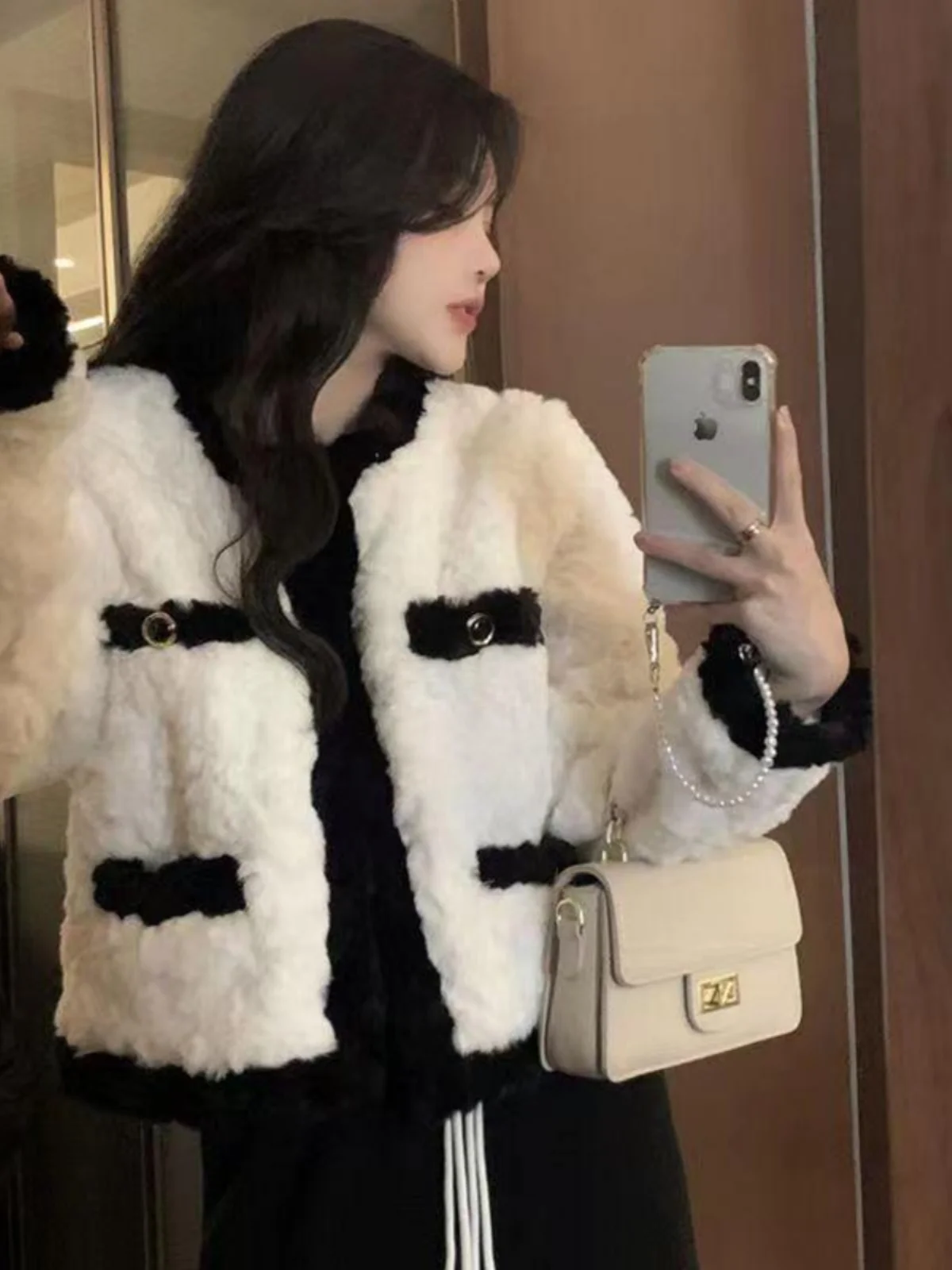 Abrigo de piel de cordero recortado para mujer, prendas de vestir exteriores de otoño e invierno, abrigo suave Sle ort coreano Sle suave para mujer de talla pequeña