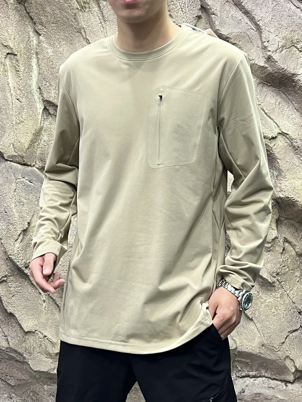 Men's Outdoor Quick Dry Sports T-shirt Breathable Moisture Wicking Standard Fit Long Sleeve Casual Style Polyester Fiber