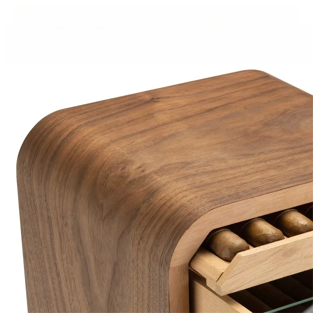 Cigar cabinet made of cedar wood, cigar box, stylish and curved, light luxury, and new design