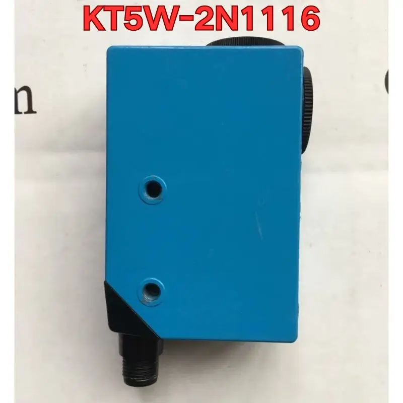 Second-hand photoelectric switch KT5W-2N1116 functional test is normal Quality assurance