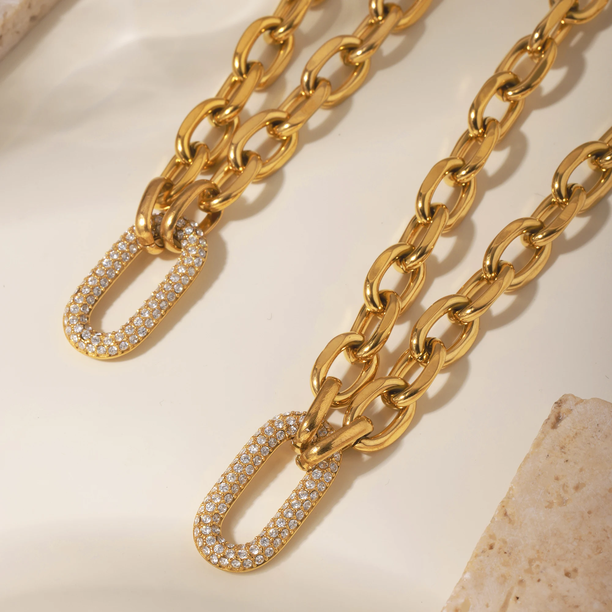 Trendy Vachette Clasp Chain Bracelet Necklace For Women Gold Plated Zircon Pendant Luxury Waterproof Bangle Jewelry Gift