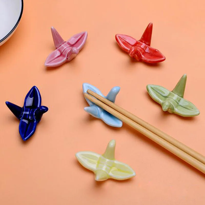 10 Pcs/Set Ceramic Chopstick Rest Stand Chopstick Shelf Rack Good Lucky Cranes Decorated Tableware Home Kitchen Dinnerware