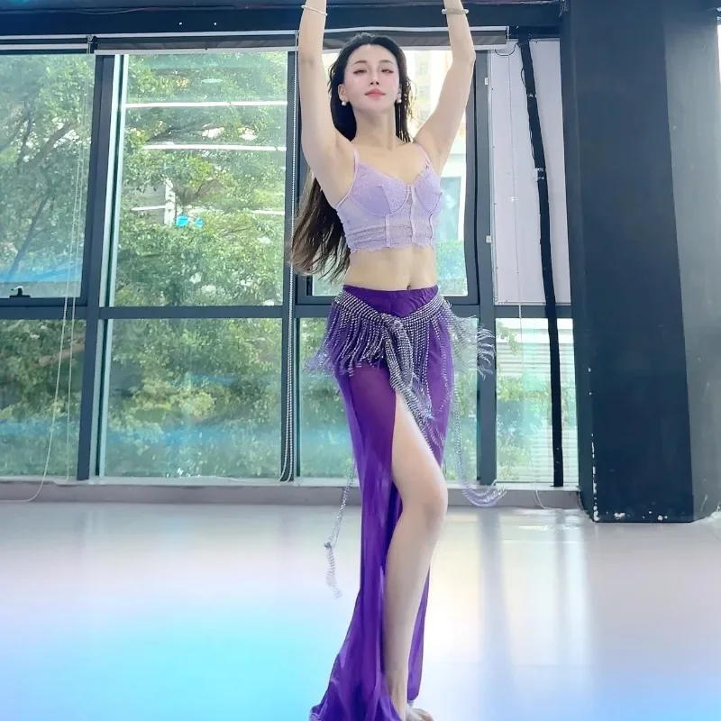 

Костюмы для танца живота по индивидуальному заказу, новый комплект одежды для выступлений, классное платье, сексуальное темпераментное тренировочное платье, фиолетовое полотенце на бедрах