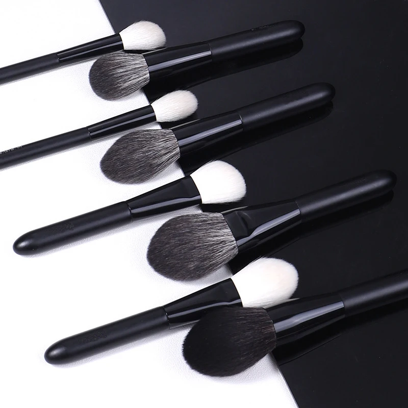 1pc Fox hair Makeup Brushes High quality Powder Brush Highlight Make Up Brushes Eyeshadow Exquisite Cosmetic tools pack with Box