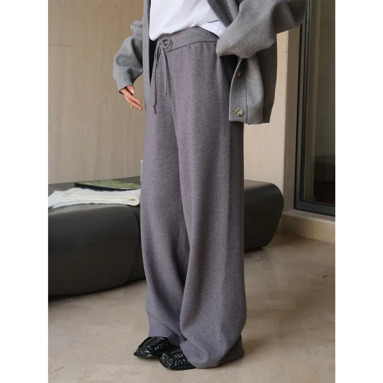 Autumn and winter Korean style lazy straight knitted wide-leg soft and comfortable floor-length trousers for women