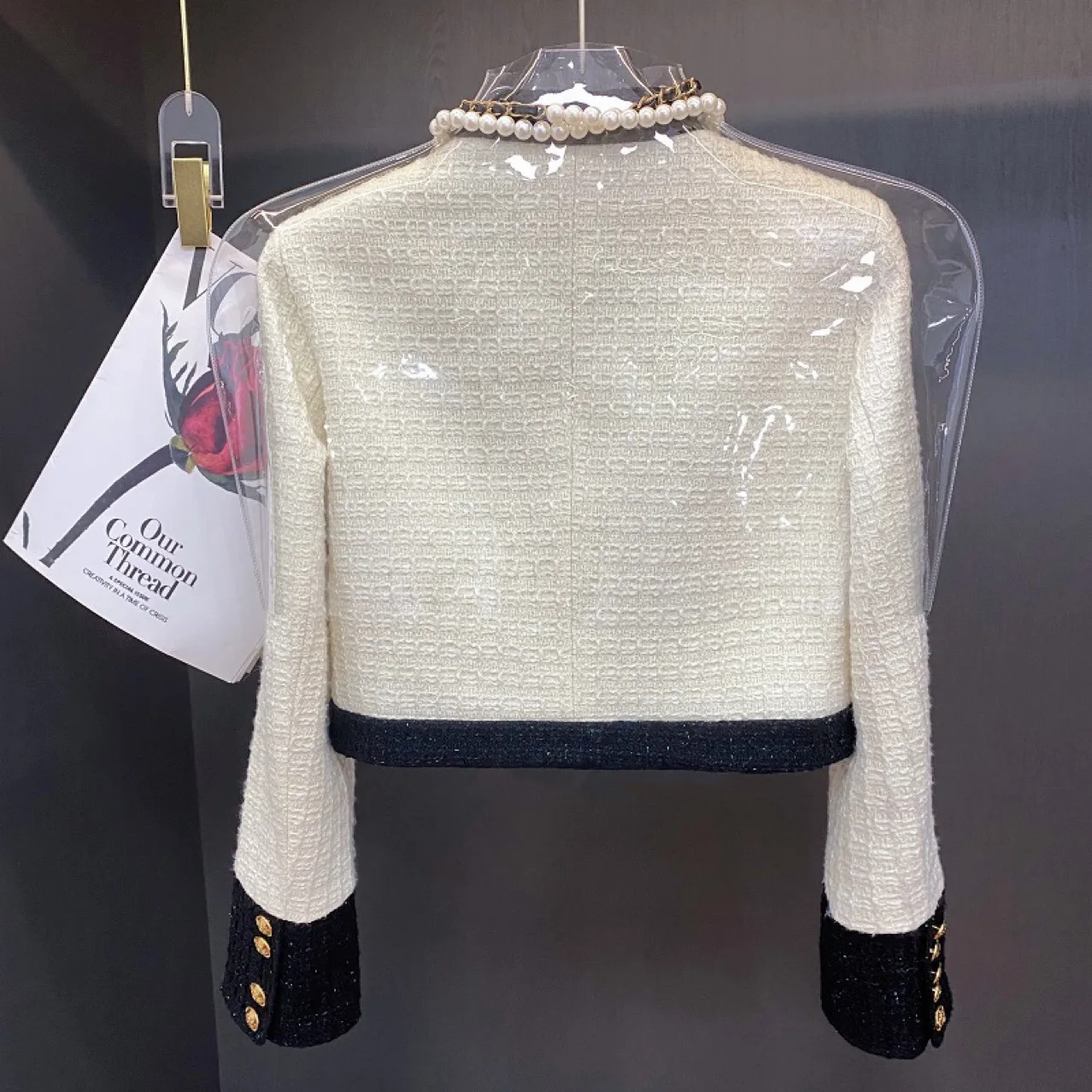Autumn 2024 Women's Blocking Tweed Short Suit Coat V-Neck White Streetwear Elegant Casual Slim Outwear Crop Top