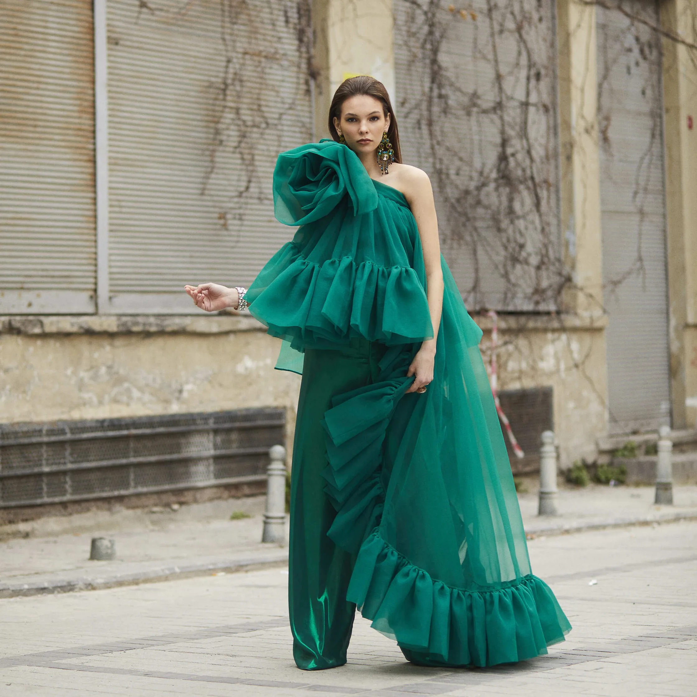 

Couture Emerald Green One Shoulder Asymmetrical Handmade Flower Draped Long Female Blazer Tulle Draped Women Top With