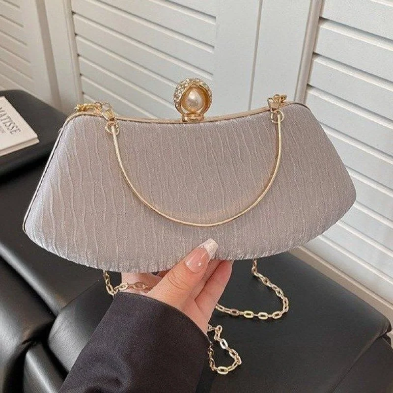 

Popular Classic Leather Women's Tote Bag High-End Luxury Brand Elegant Fashionable Classy Stitchwork Vintage Daily Bag​