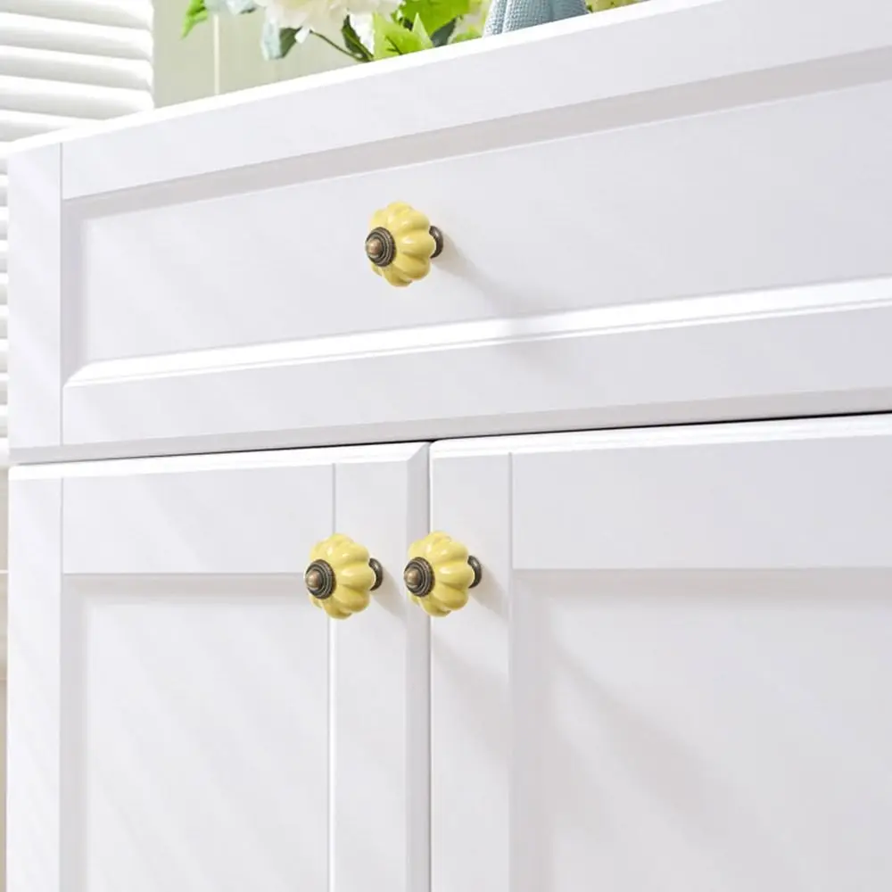 Simple Single Hole เซรามิคฟักทองจับยุโรปสไตล์รอบตู้ Knob Vintage ลิ้นชักตู้