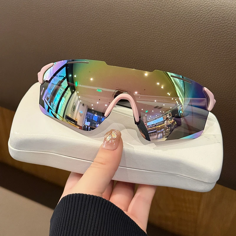 Thumbnail 2 - #46 Best Outdoor UV Sunglasses to Buy In 2026