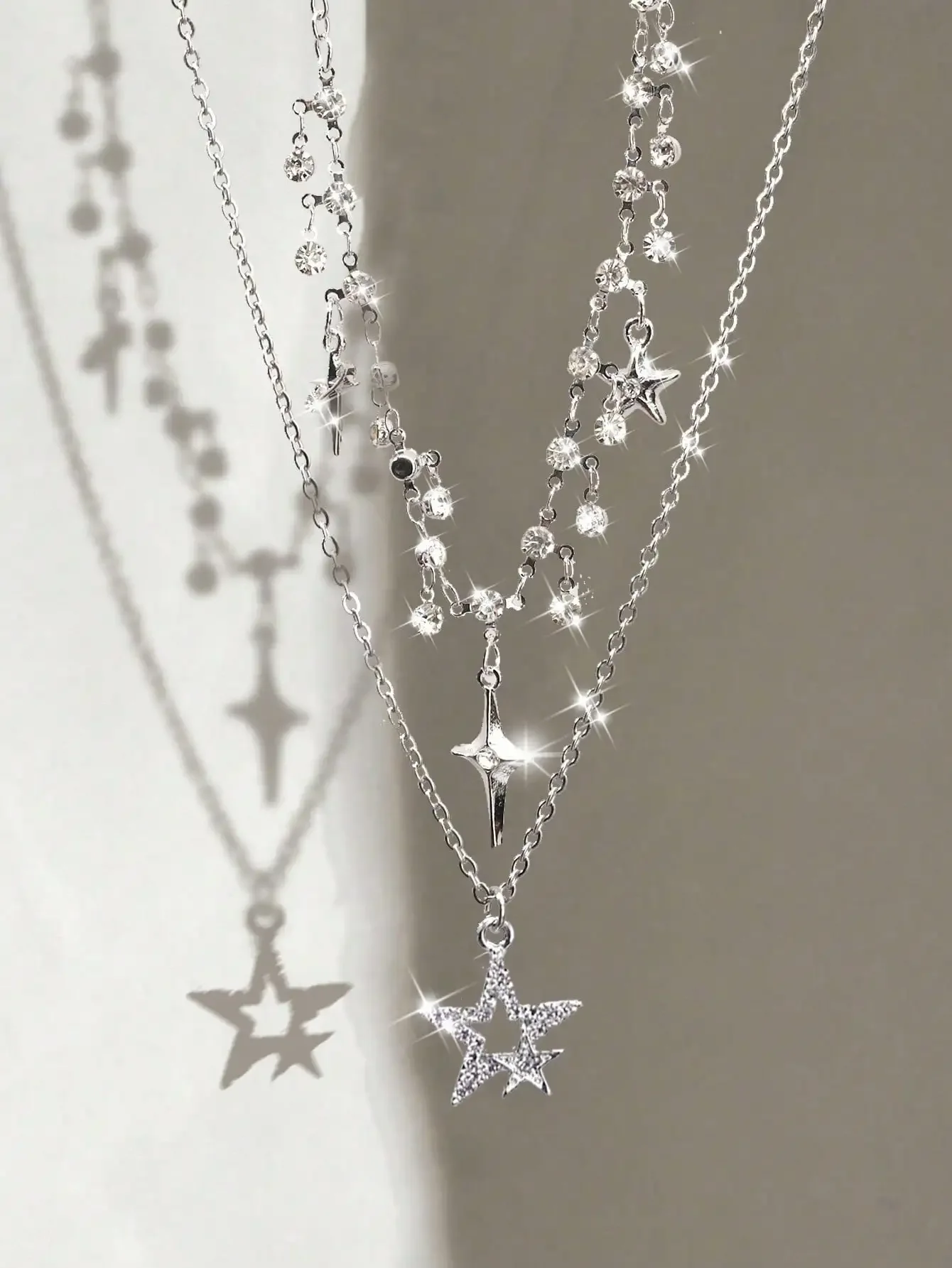 

2pcs Layered Star & Crystal Pendant Necklaces, Delicate Y2K Style Choker for Women