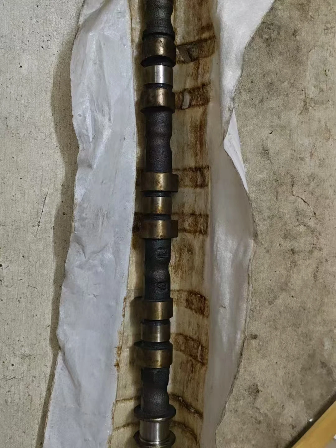 Linker inlaatnokkenas voor Mitsubishi Pajero Montero MD193818