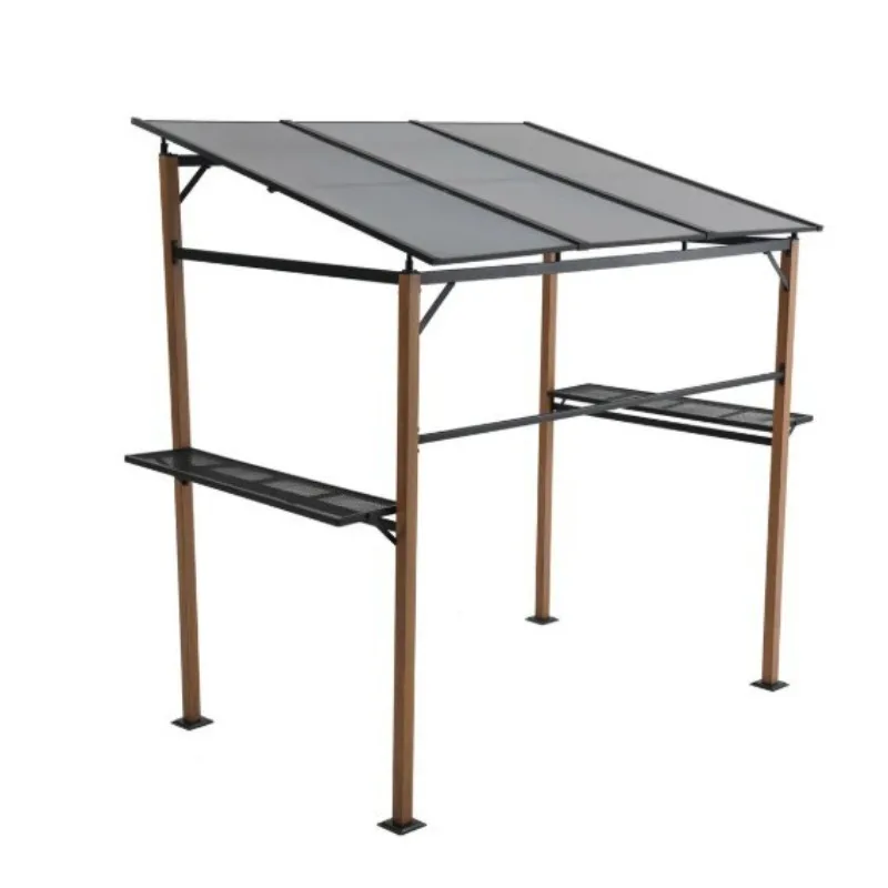 Instalasi barbekyu rumah di taman, tenda kecil, oven luar ruangan, kanopi pelindung matahari dan hujan, besi tempa