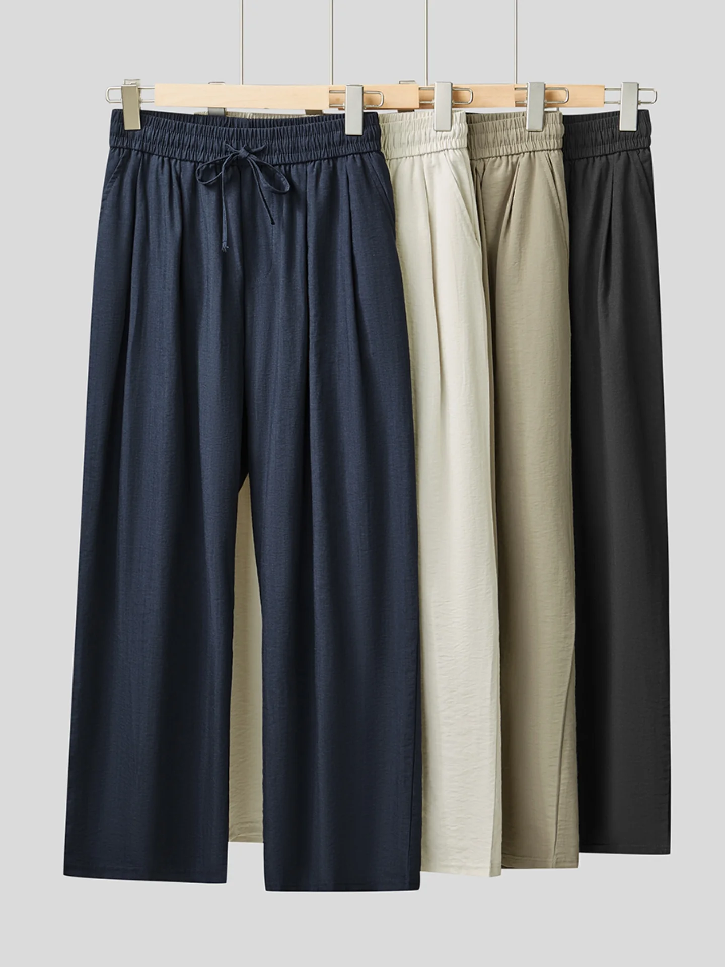 Comfortable Lightweight Smooth Elastic Waist Men's Casual Pants Spring Summer Straight Leg Loose Fit Breathable Casual Trousers